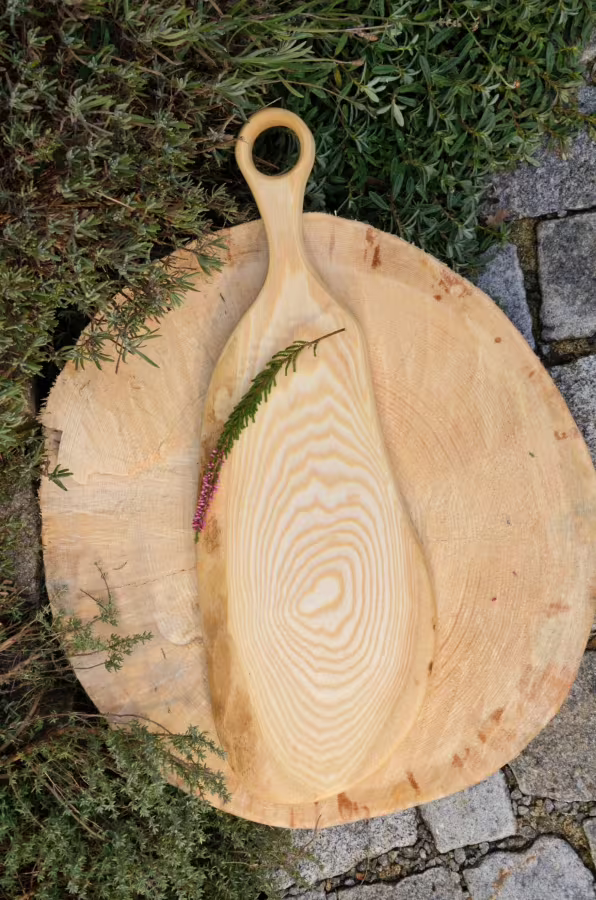 Prkénko z jasanu „Velryba“