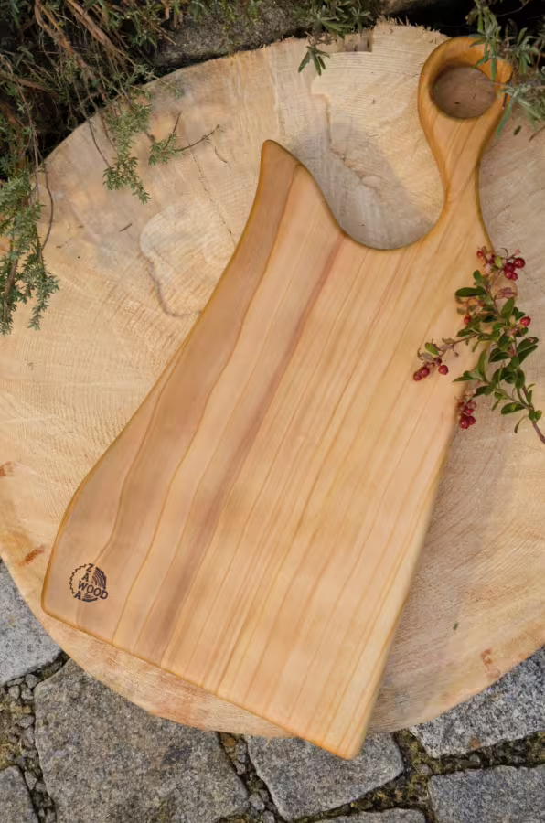 Prkénko z okrasné třešně „Parčík na hrázi 1“